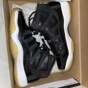 Jordan 11 Retro (72-10) 4.5y
